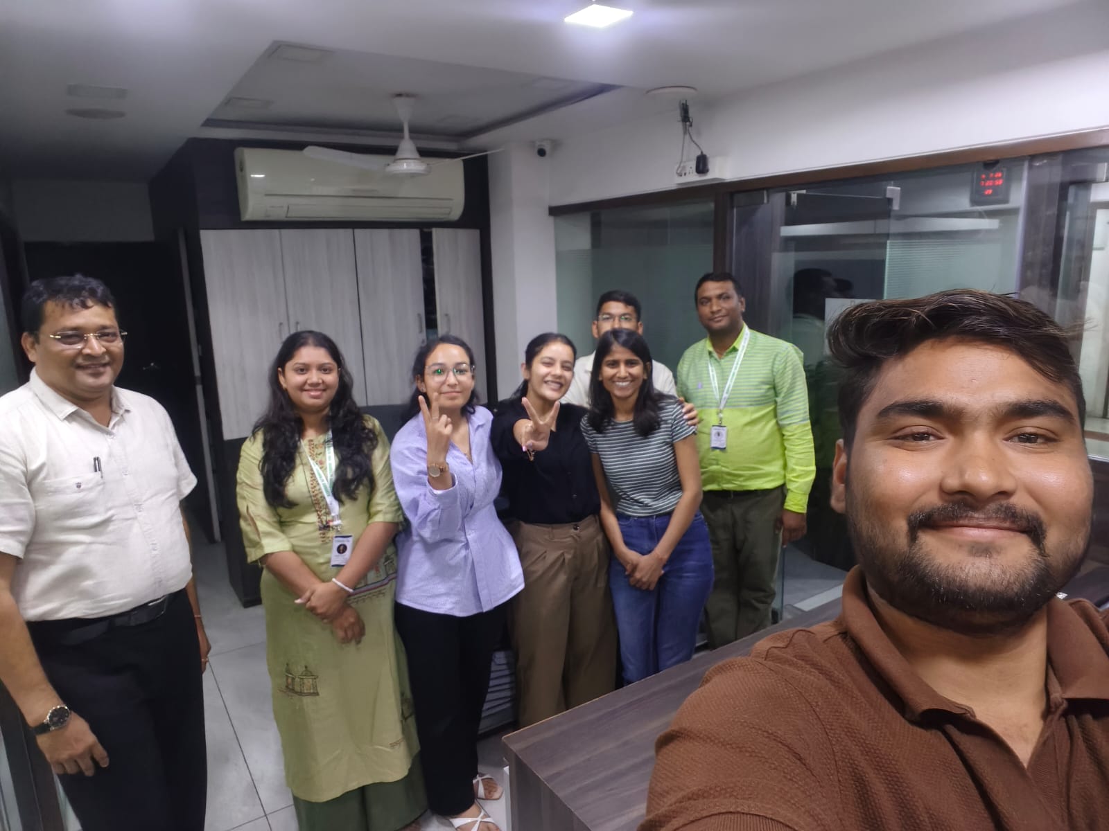 Office Staff 19